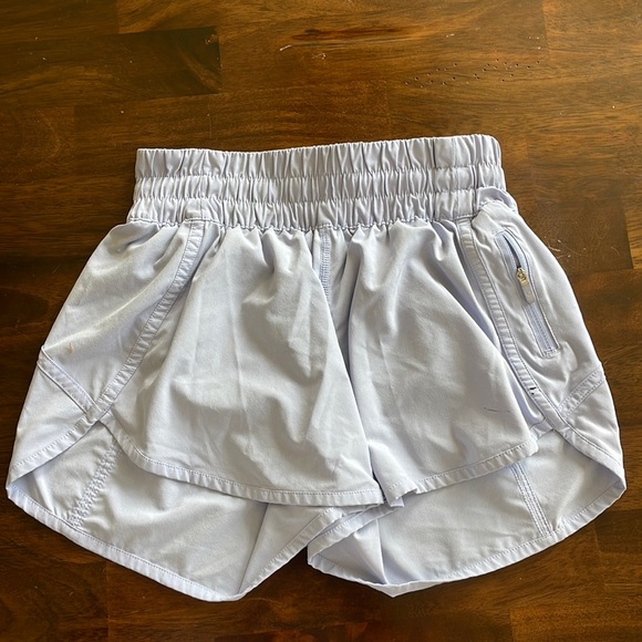 PERIWINKLE LULULEMON SHORTS - Picture 1 of 6